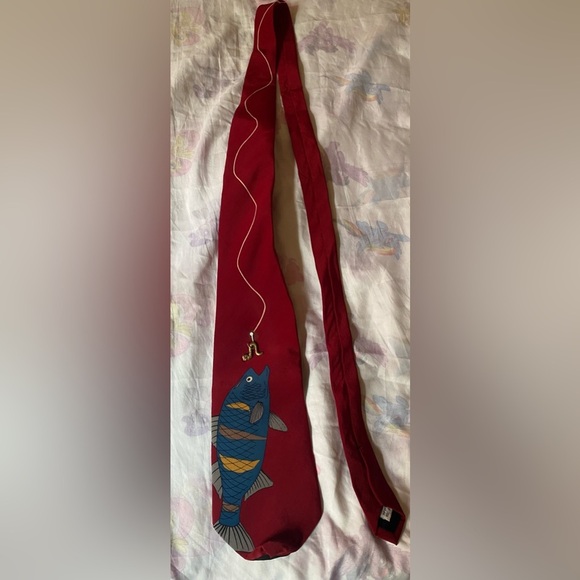 Vicky Davis Tie - Picture 1 of 4